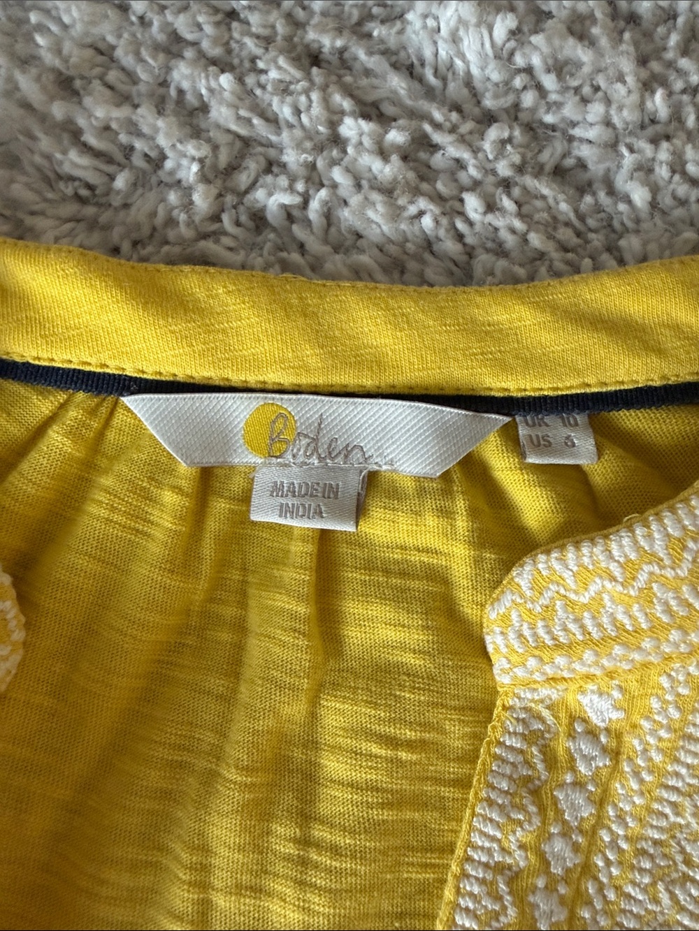 Boden Embroidered Yellow V-Neck Tunic Top - Picture 2 of 6